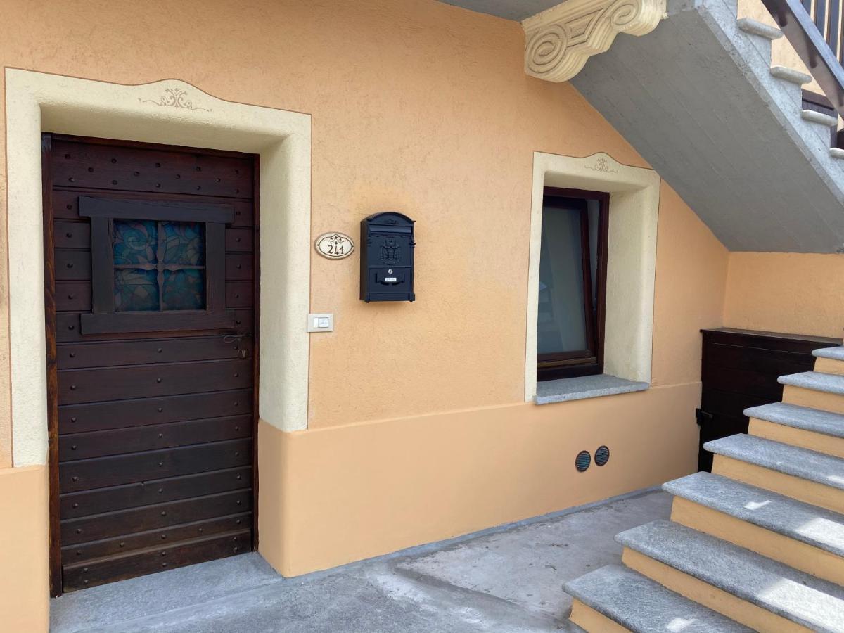 Grenier Du Coeur Apartment Aosta Exterior photo